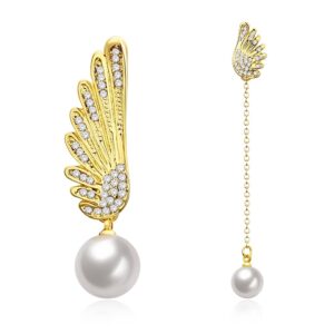 Alexis Mismatched Earrings in Gold